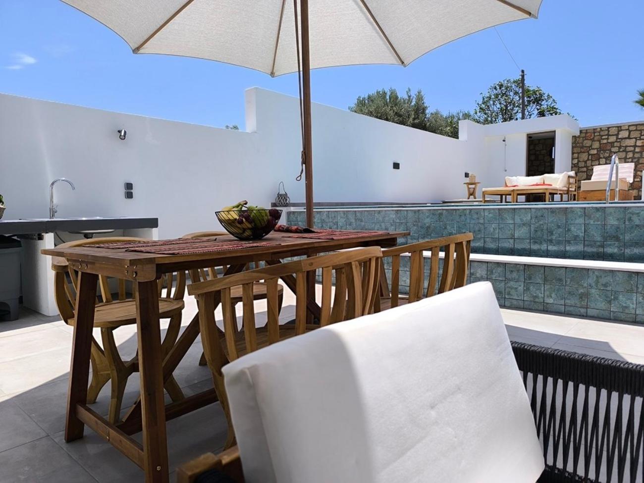 Valantina'S & Mannouel Lardos Luxury Villas 외부 사진