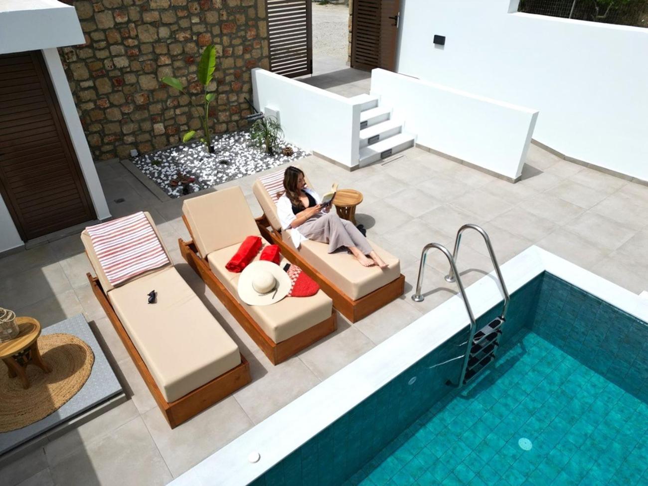 Valantina'S & Mannouel Lardos Luxury Villas 외부 사진