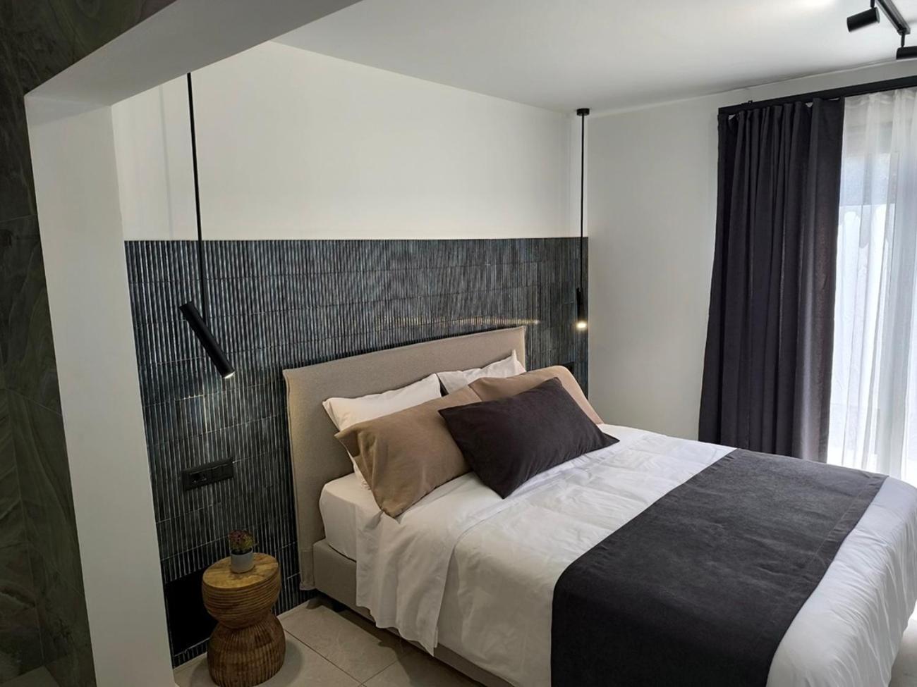 Valantina'S & Mannouel Lardos Luxury Villas 외부 사진
