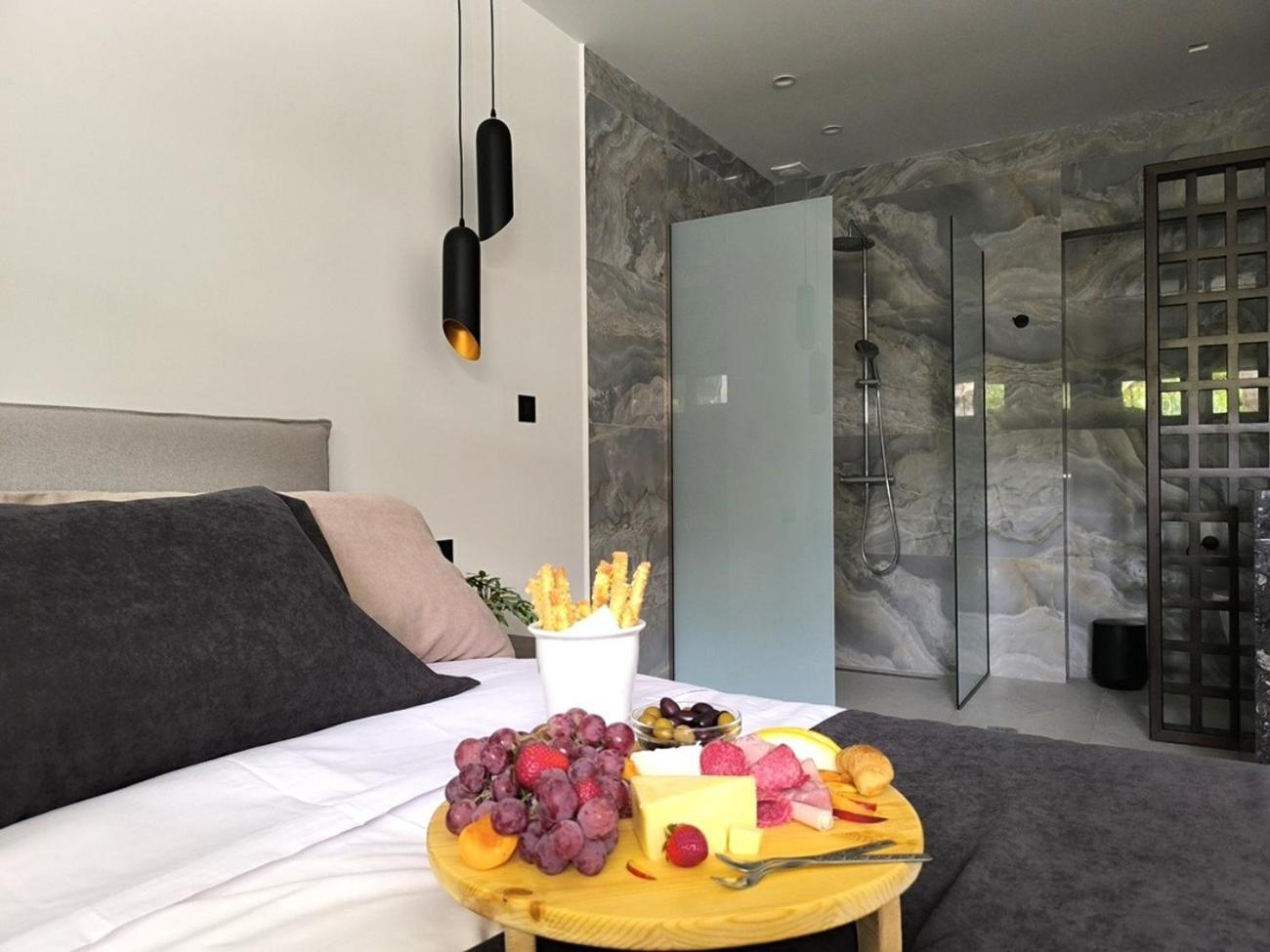 Valantina'S & Mannouel Lardos Luxury Villas 외부 사진