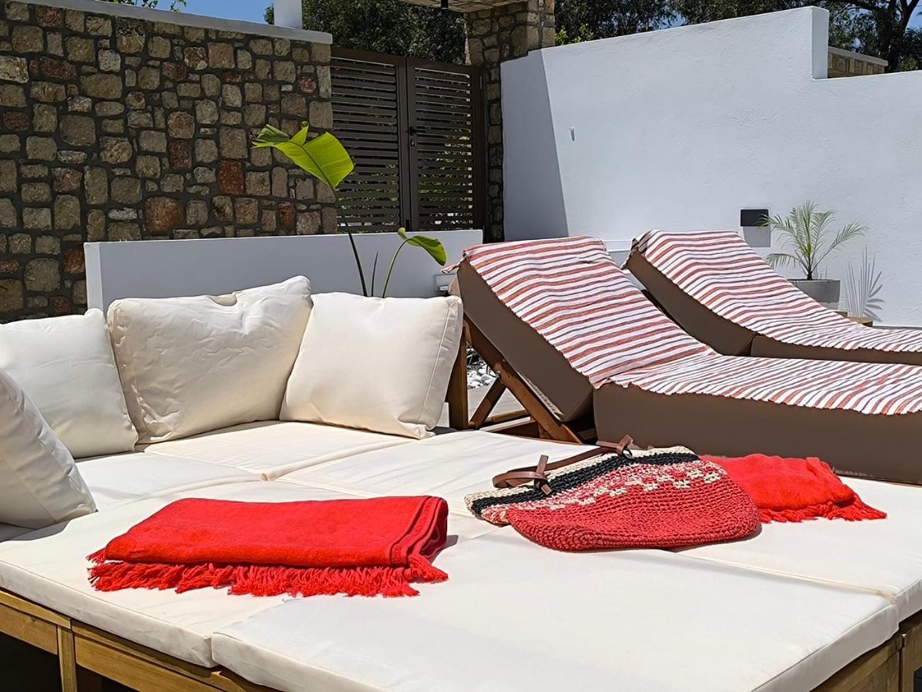 Valantina'S & Mannouel Lardos Luxury Villas 외부 사진