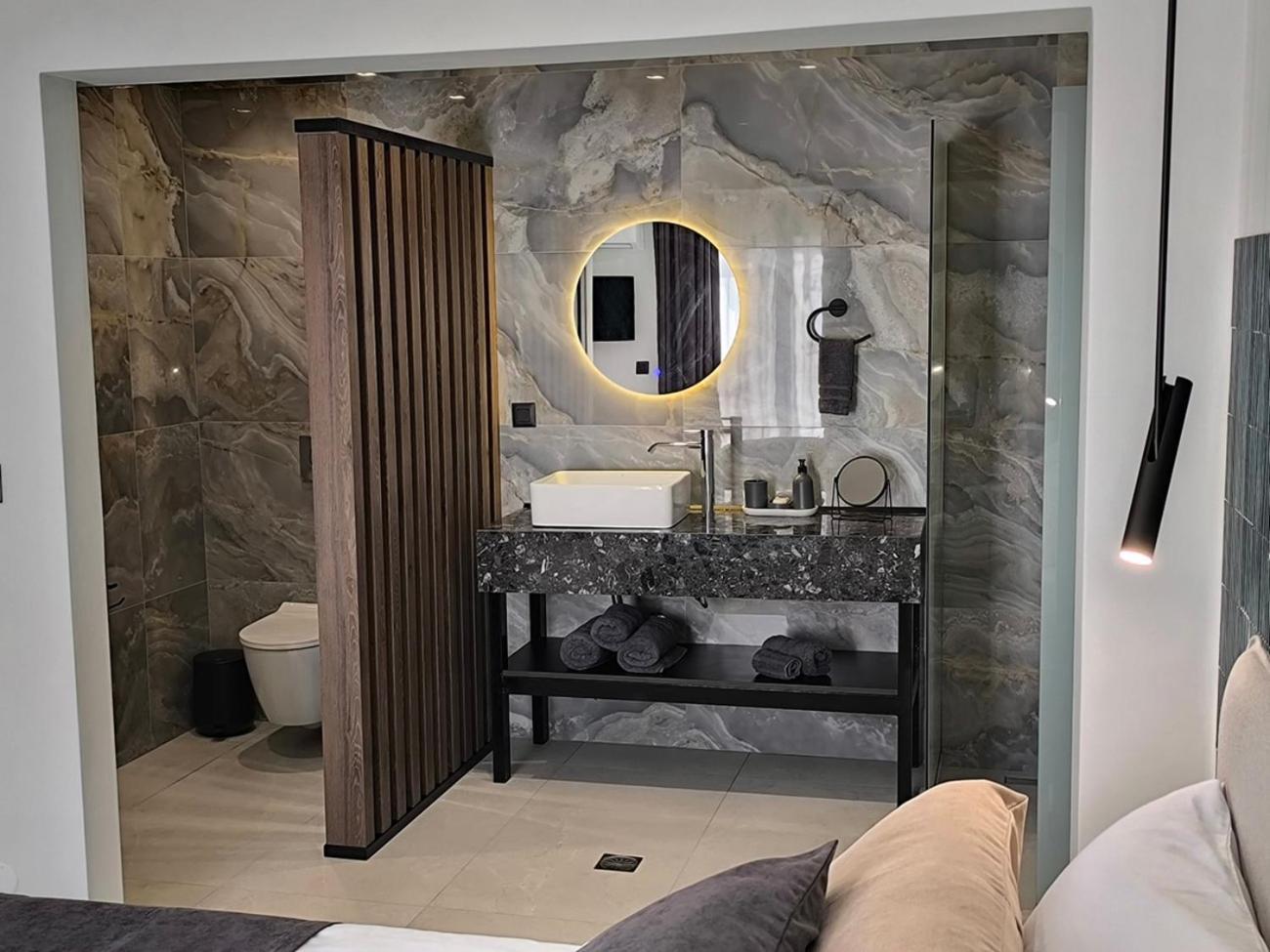 Valantina'S & Mannouel Lardos Luxury Villas 외부 사진